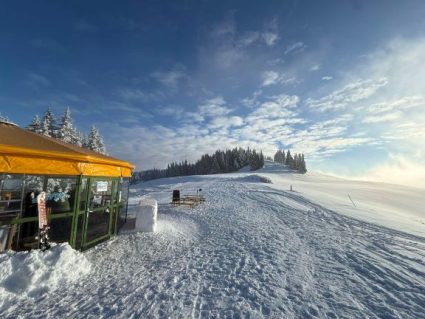 Nova apres-ski postojanka – jurček Trije Ploti